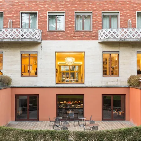 Tiziano - Gruppo Mini ホテル