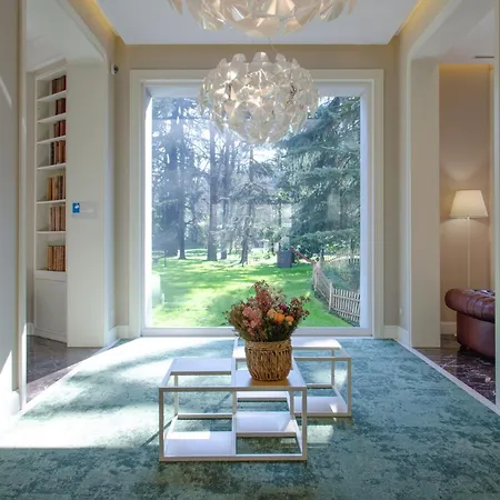 Tiziano - Gruppo Mini 4* ミラノ